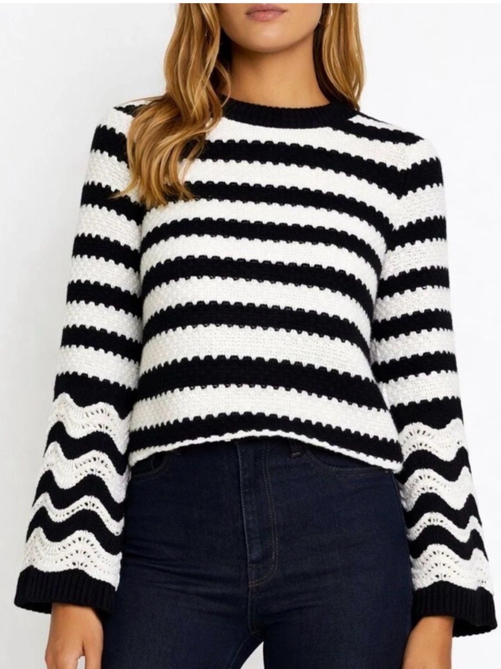 Alice + Olivia Alivia Textured Bell Sleeve Jumper, S
